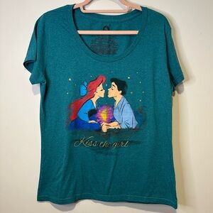 disney the little mermaid tshirt size extra large women’s